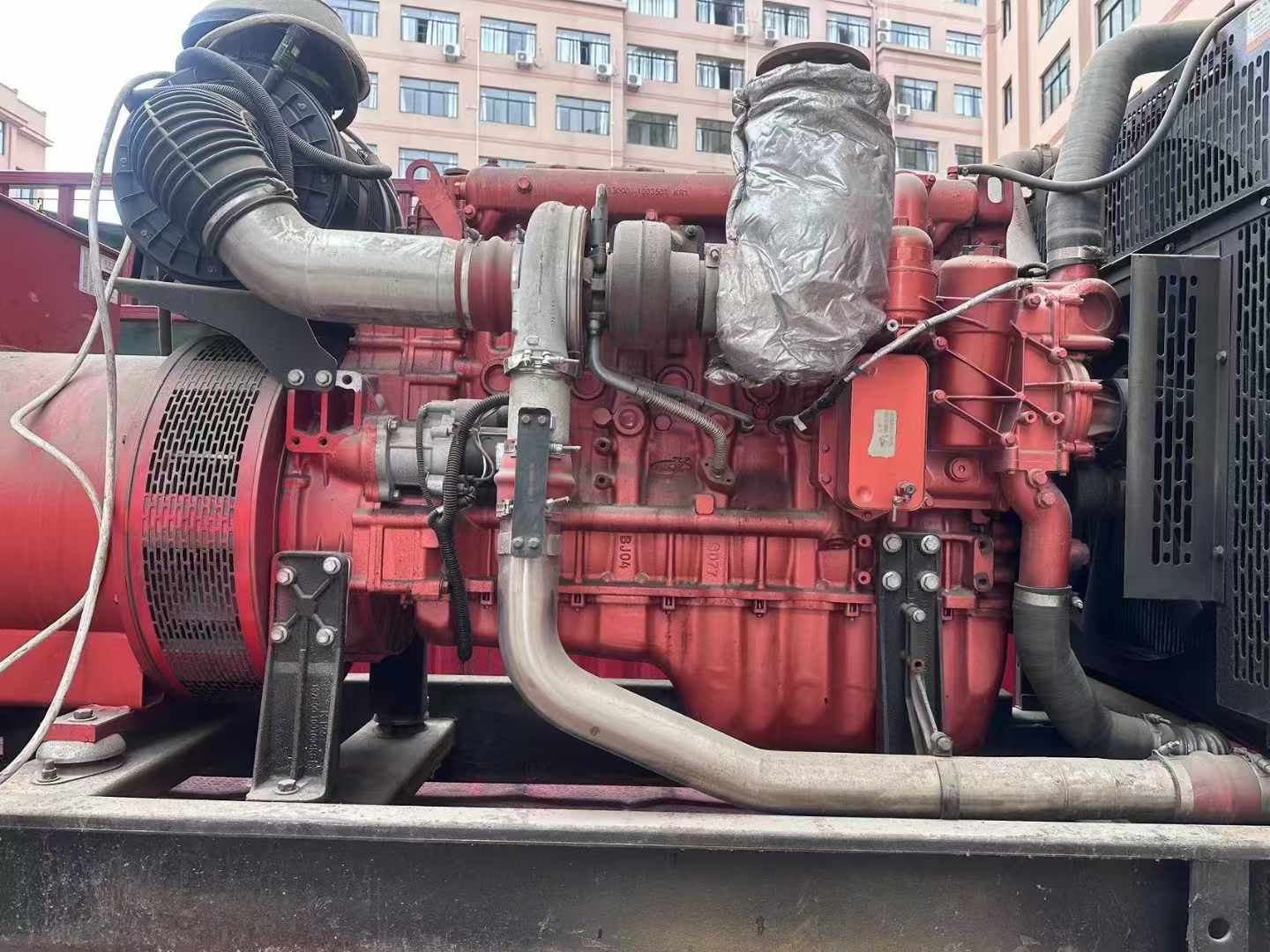 尖扎如何选择适合 600kW 柴油发电机组的过载保护器？