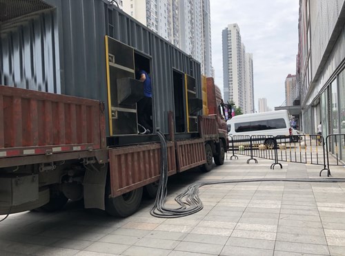尖扎低温环境下，柴油发电机组电池充满电的具体时间受哪些因素影响？